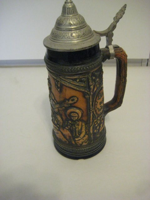 How do you identify beer steins from Germany?
