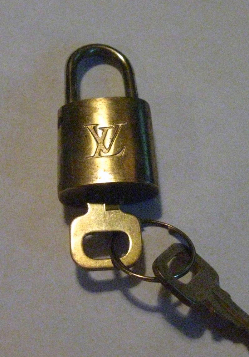 Is this Louis Vuitton Lock & Key Real or Fake? - The eBay Community
